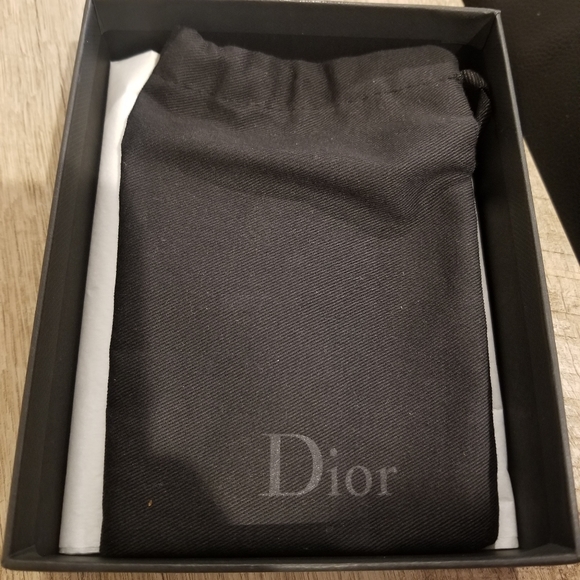 Christian Dior Card Wallet - Picture 7 of 8